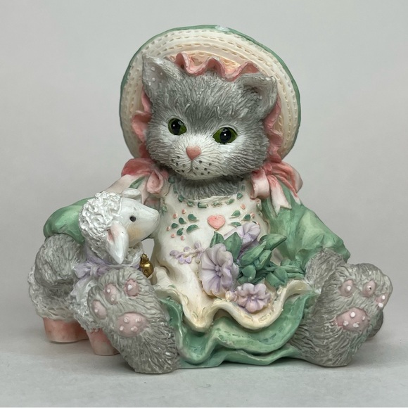 “Blossoms of Friendship” Calico Kittens - Picture 10 of 11